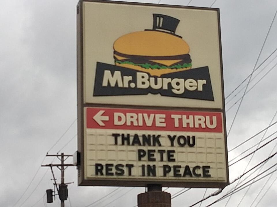 Grand Rapids says goodbye to Mr. Burger’s founder