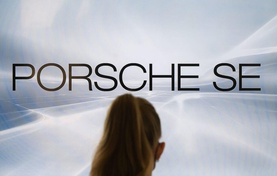 Porsche Pulls the Plug on Its Battery Dream