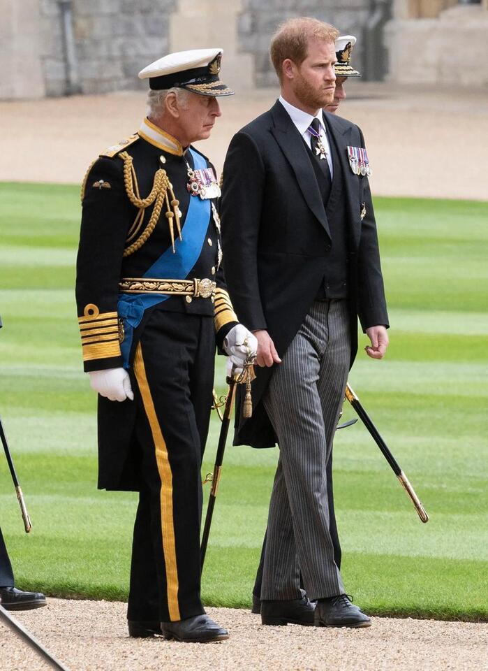 Royal Butler vs Harry: Who’s Telling the Truth? 🤔