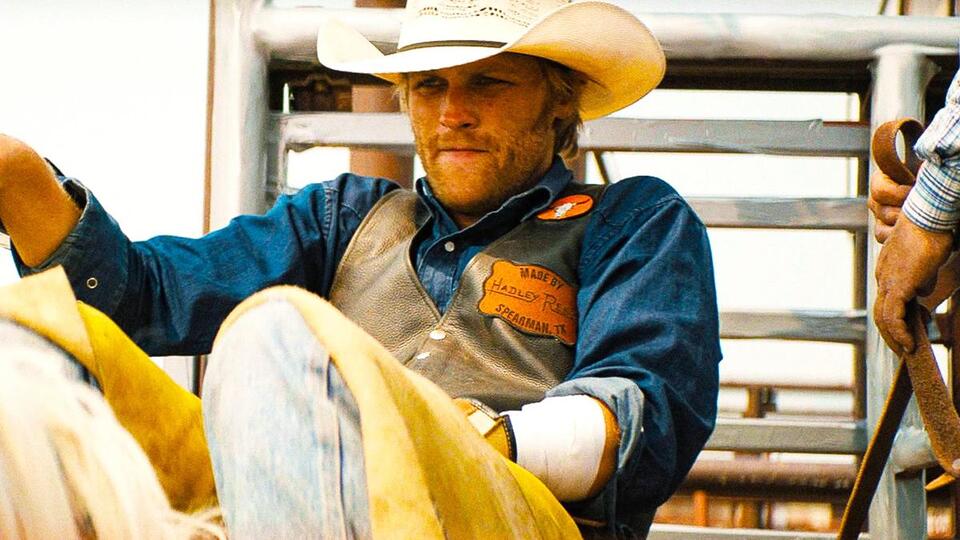 Wyatt Russell’s Broke Skips Theaters! 🍿