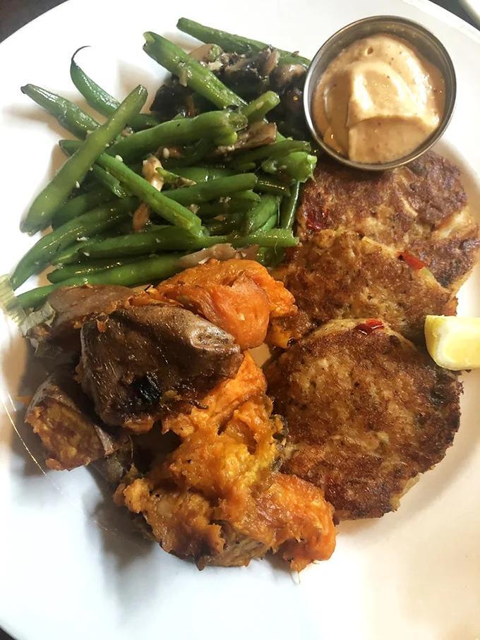 Why everyone’s driving to Athens for steak