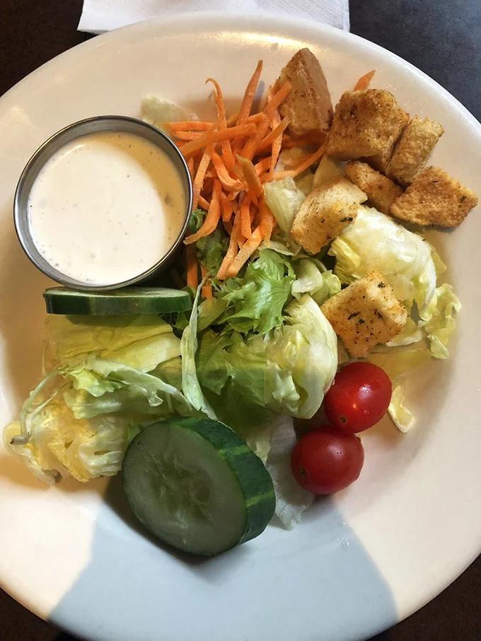 Why everyone’s driving to Athens for steak
