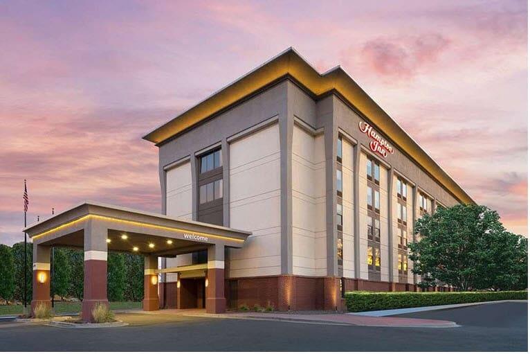 Denver airport hotels see major expansion