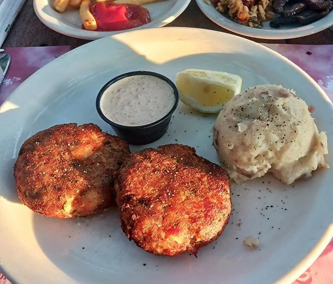 Erie’s hidden gem for unforgettable mussels