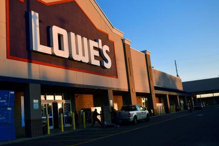 Lowe’s Just Made a Power Move for Pros