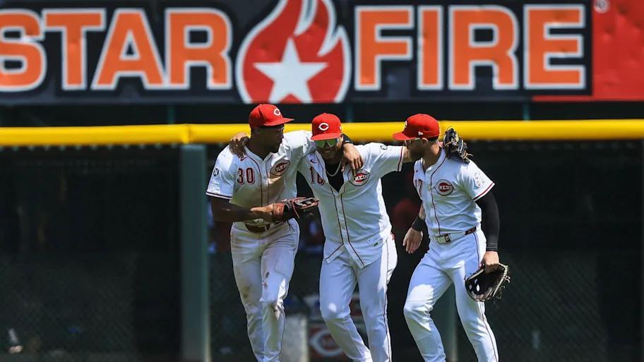 Braves shake up bench with unexpected outfield move
