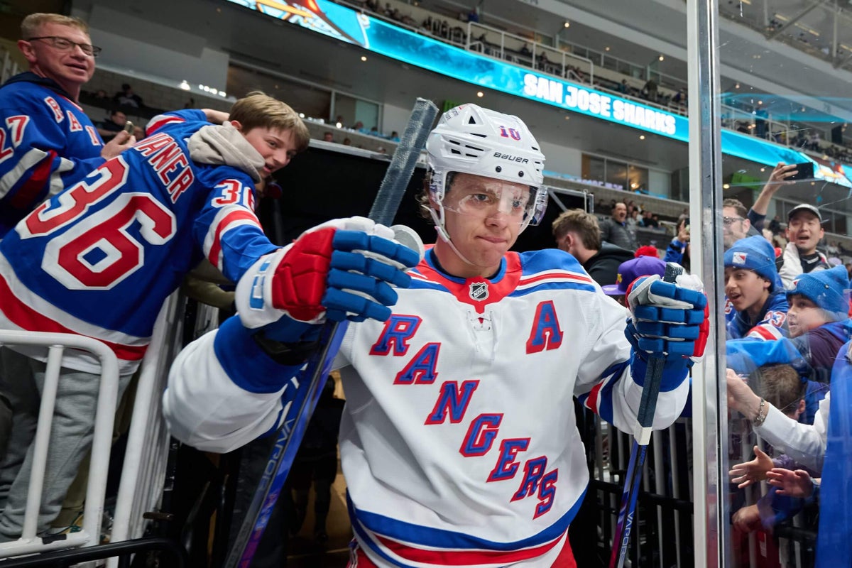 Will Bread Man Stay or Go? Panarin’s Contract Dilemma