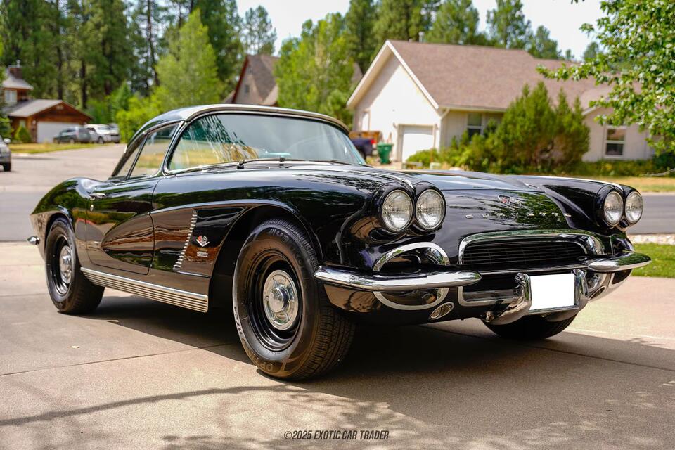 This ‘62 Corvette Is Basically a Time Capsule