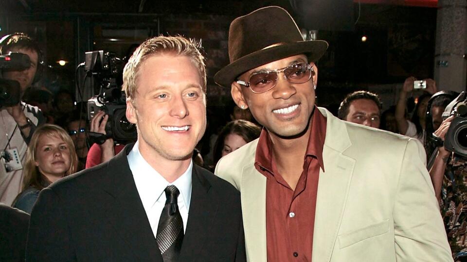 Will Smith Jealous of Robot Co-Star? 🤖