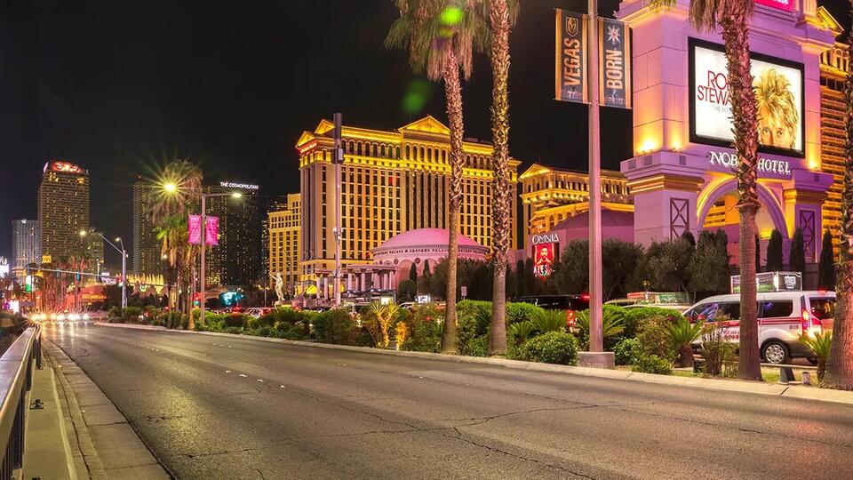 Vegas dining scene shifts as prices rise