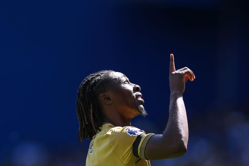 Eze’s Spurs Switch: Deal Done or Just Rumors?