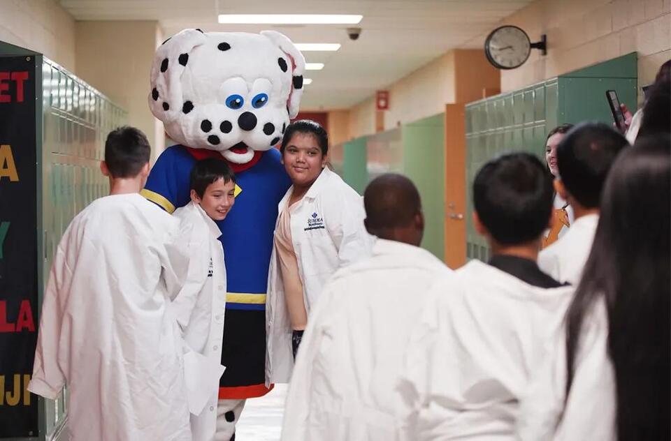Akron schools kick off with joy and unity