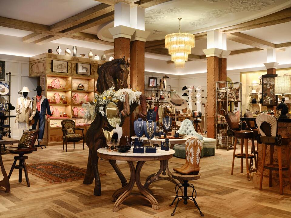 Yellow Rose brings Texas flair to Nashville