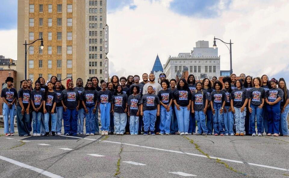 Birmingham choir takes center stage on AGT