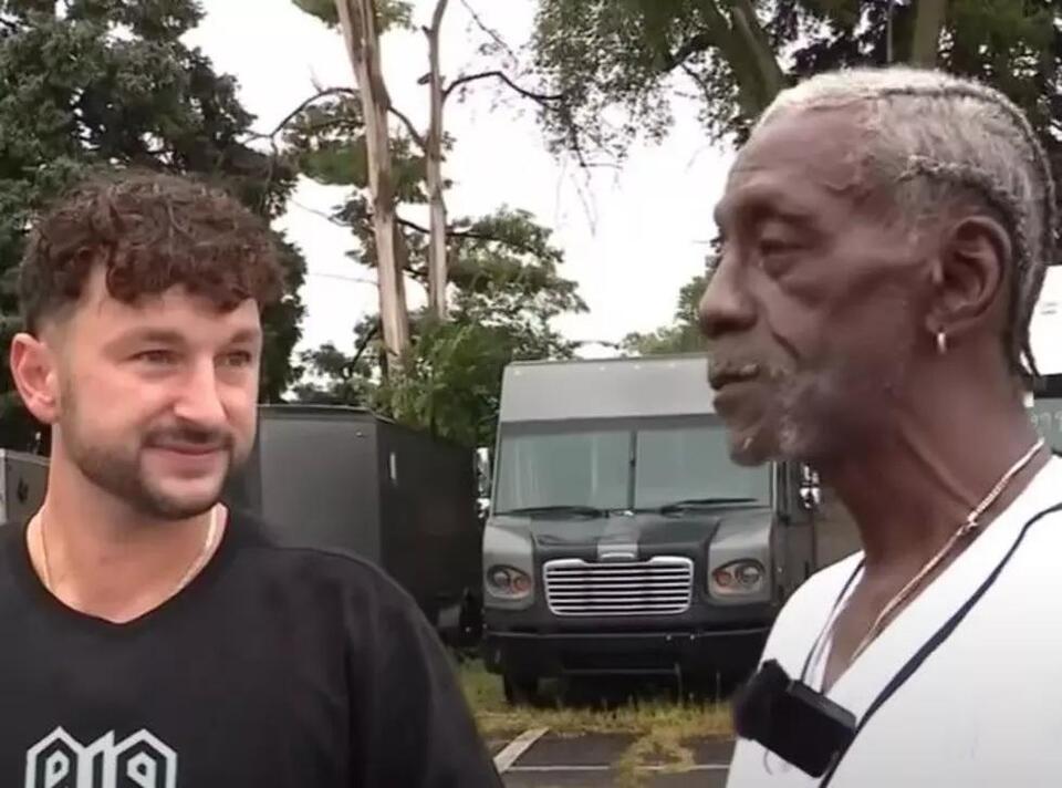 Detroit man’s kindness sparks $100K surprise