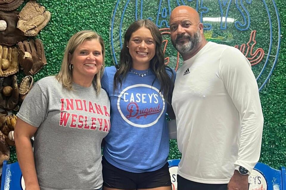 Evansville’s first female athlete signs NIL deal