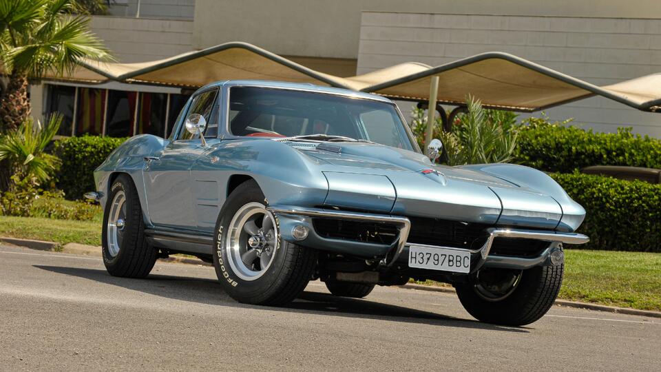 Which Corvette Gen Wins the Fun Factor?