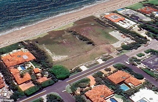 Palm Beach’s billionaire land grab heats up