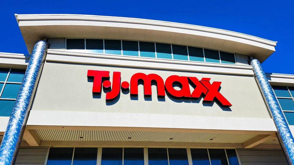 Why Everyone’s Obsessed With TJ Maxx Right Now