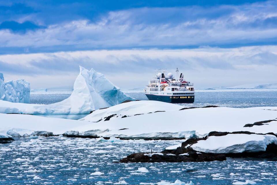 Antarctic Mud Holds Wild Climate Secrets