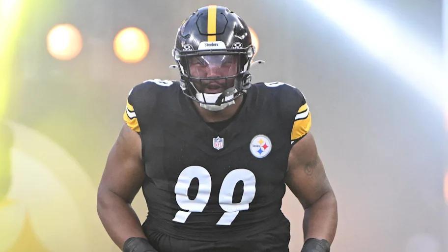 Steelers rookie Harmon dodges major injury