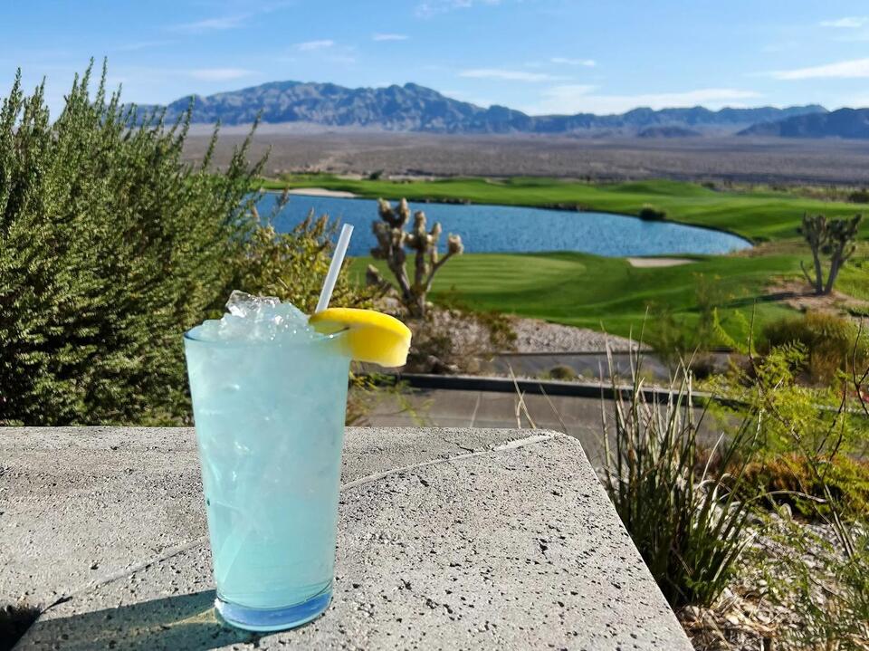 Water Hazard vs. Transfusion: Golf’s New Drink Rivalry