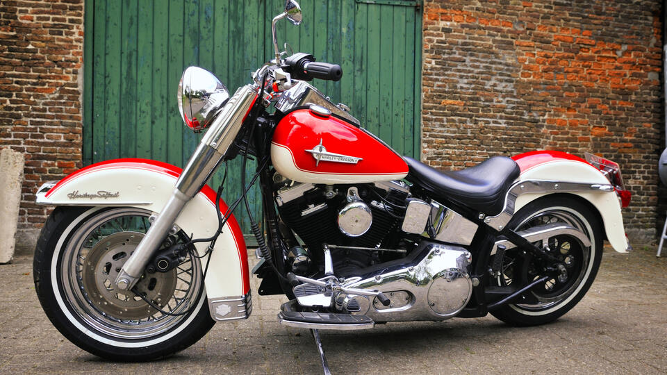 Softail Riders Spill: Long Haul Legends or Nah?