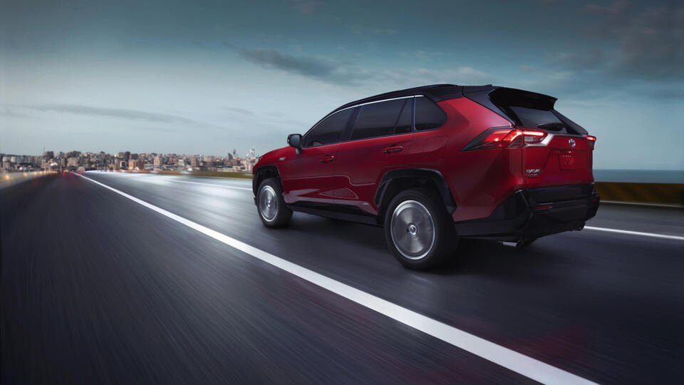 RAV4 Plug-In Hybrid’s Wild Lease Deal