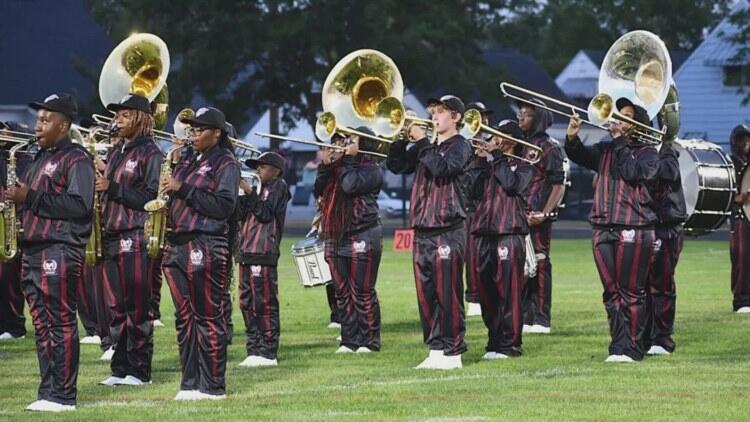 Linden-McKinley band dreams big for Mardi Gras