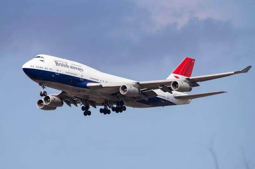 Plane Too Heavy? 20 Booted Off in Heatwave
