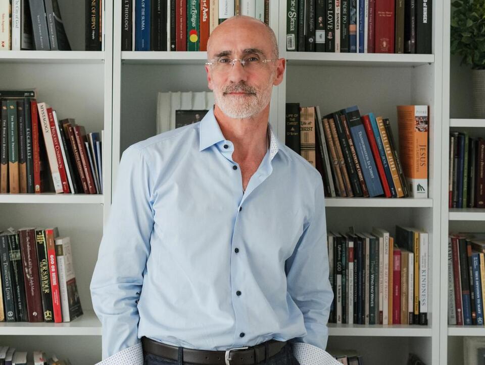 Harvard’s Happiness Guru’s Surprisingly Simple Routine