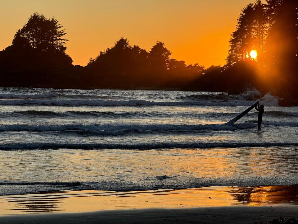 Canada’s Cutest Towns Are Getting Swamped!
