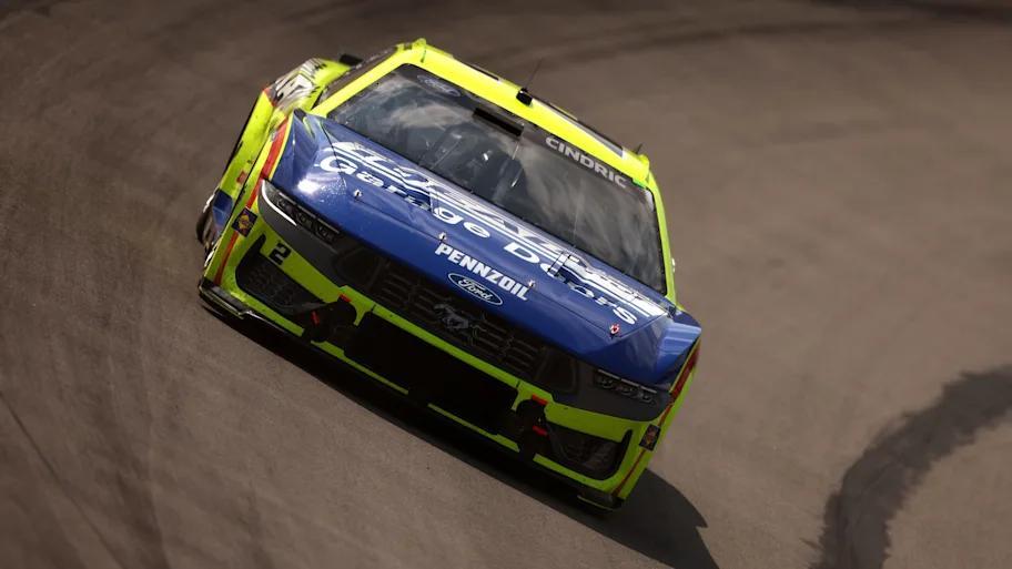 Could McLaughlin Jump to NASCAR? Penske Dilemma!