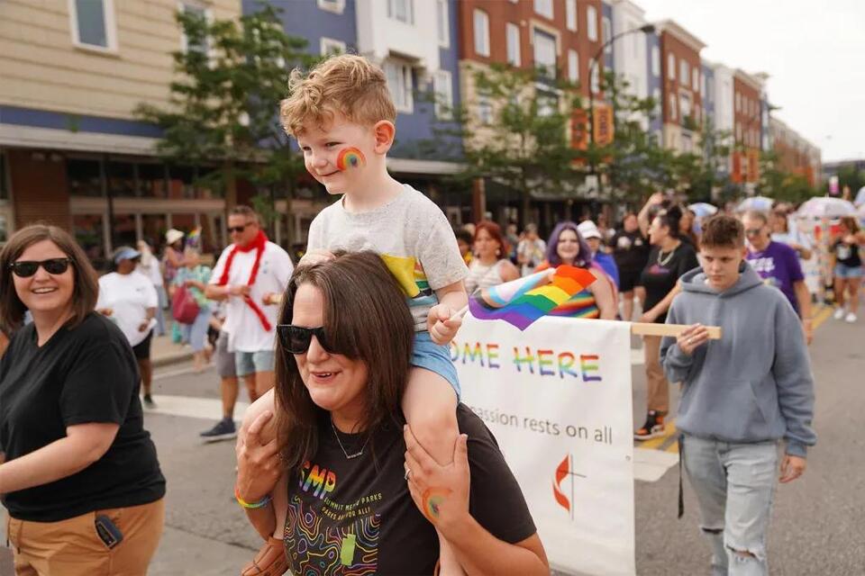 Downtown Akron shines with unity and pride