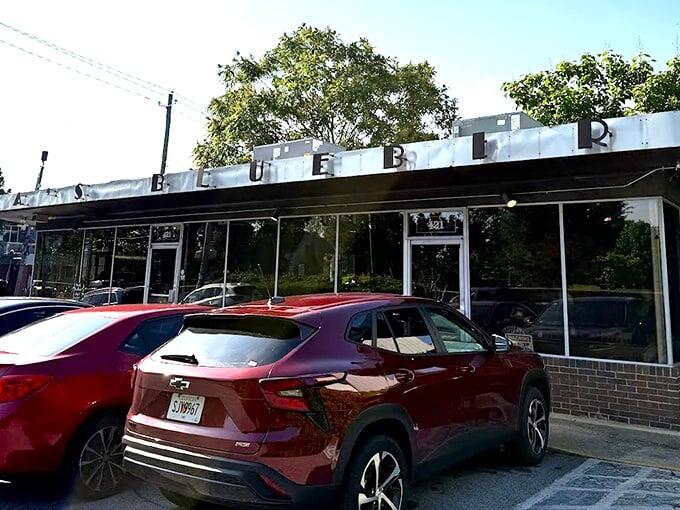 Atlanta’s biscuits and gravy worth the drive