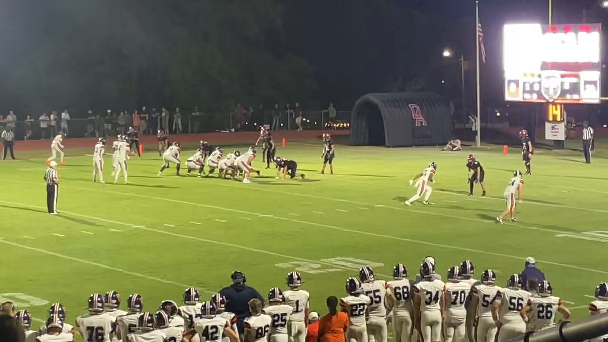 Jared Curtis lights up the field for UGA
