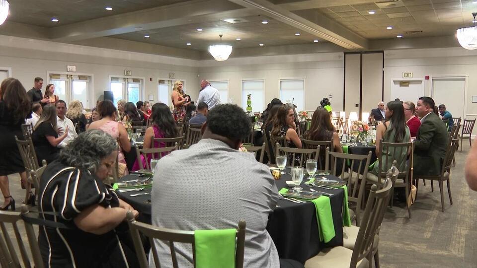 Fresno’s Night of Hope shines light on mental health