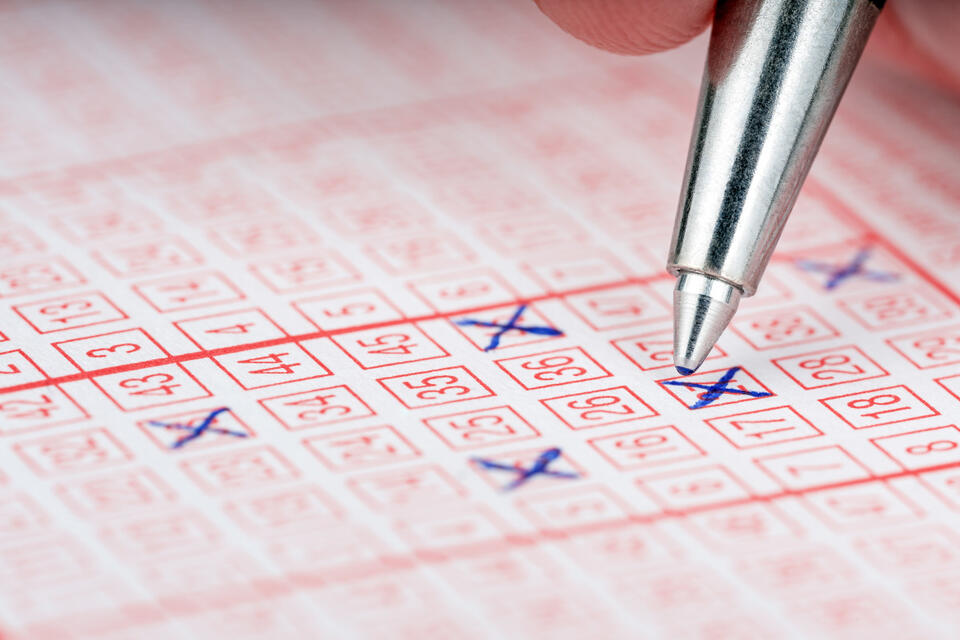 Michigan man’s double lottery win stuns locals