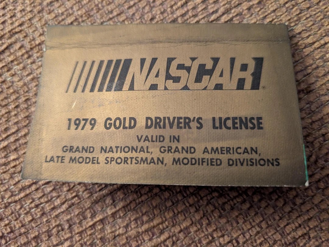 Someone came across his late Great Uncle's wallet. This was inside.