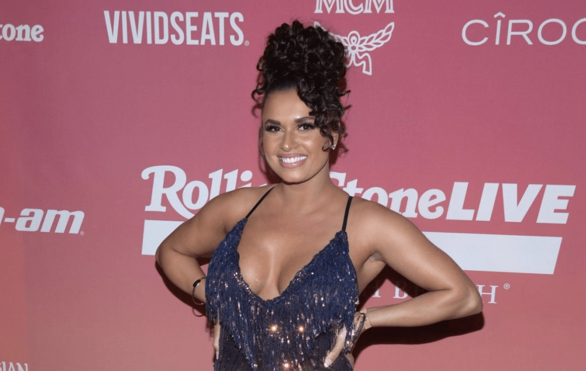 Joy Taylor torches Whitlock—no mercy!
