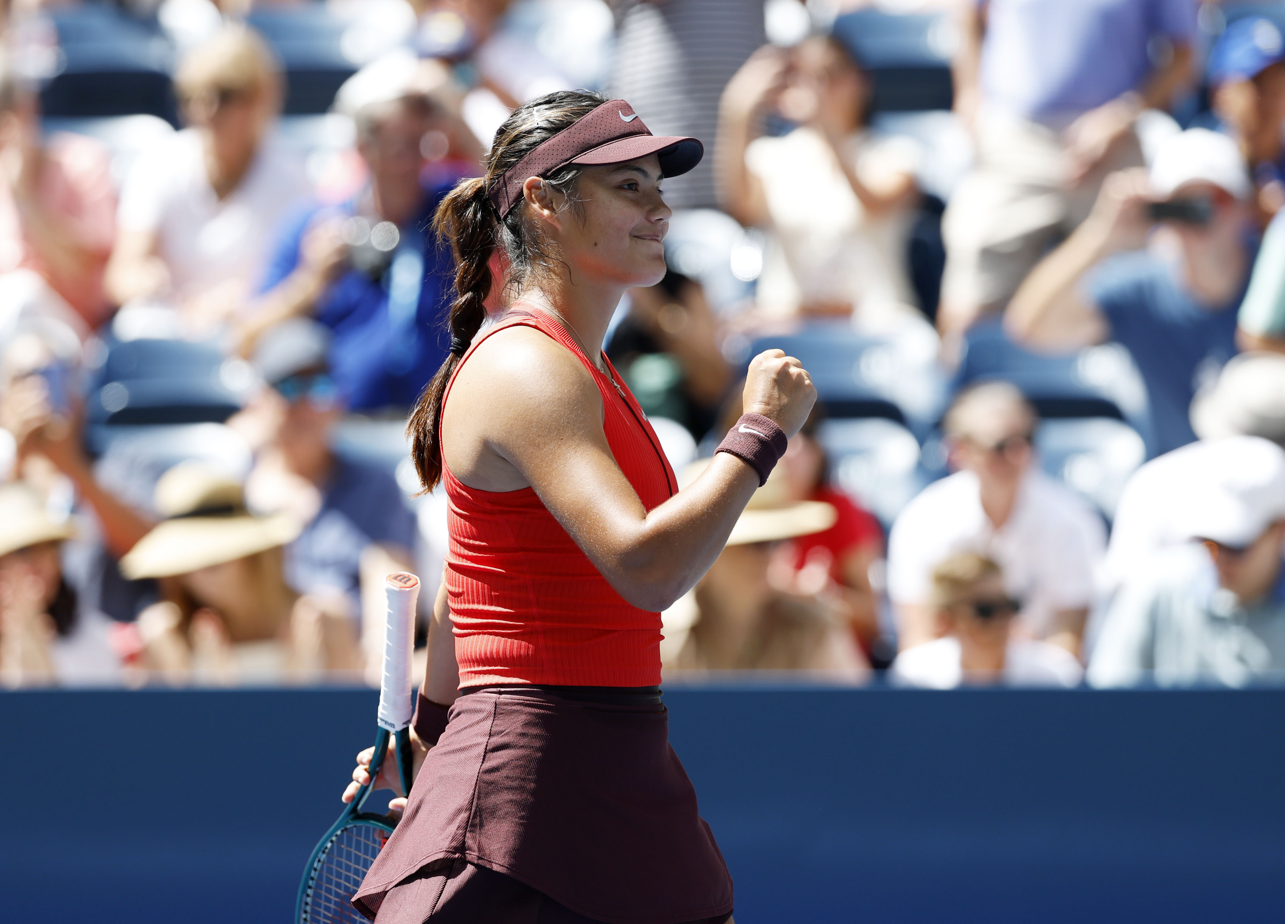 Raducanu finally shakes the Flushing curse