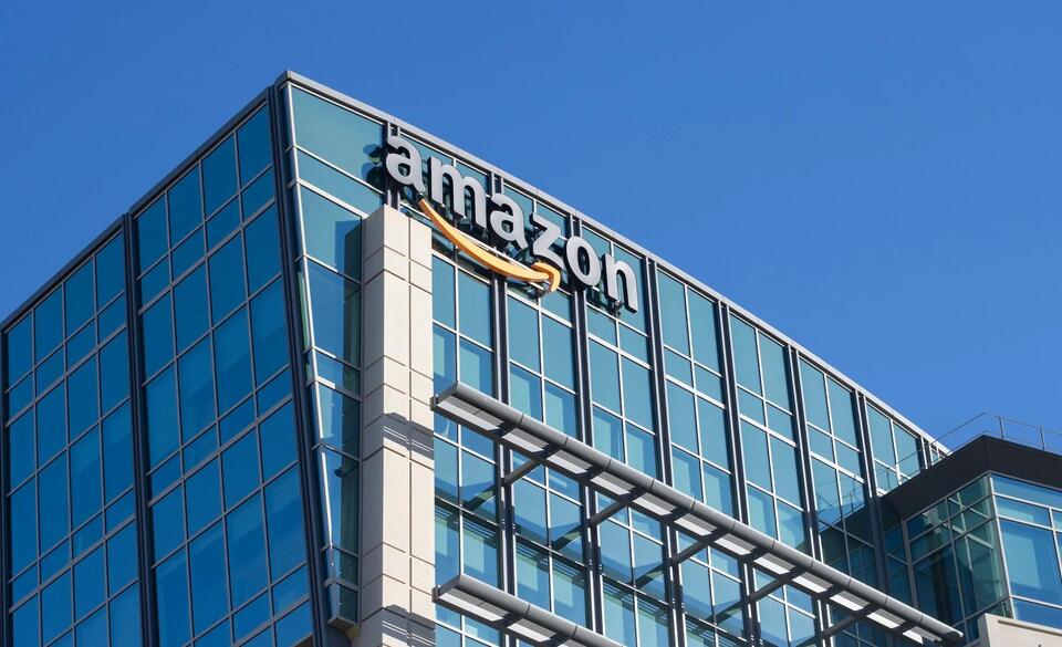 Amazon’s Secondhand Surge: Save Big, Shop Green