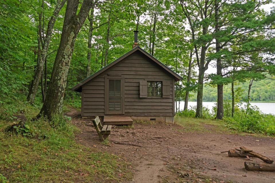 Why Everyone Wants to Go Off-Grid Now