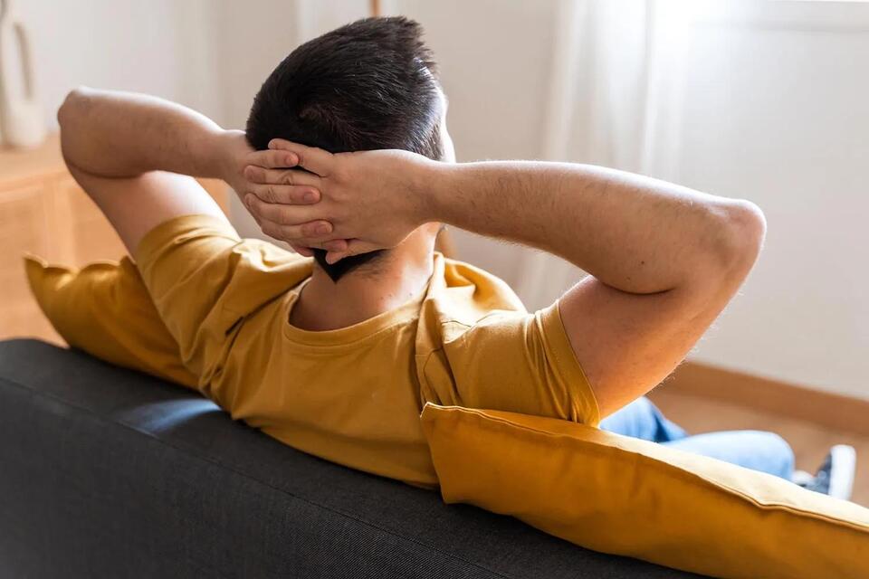 Family Drama: Brother Won't Move Out!