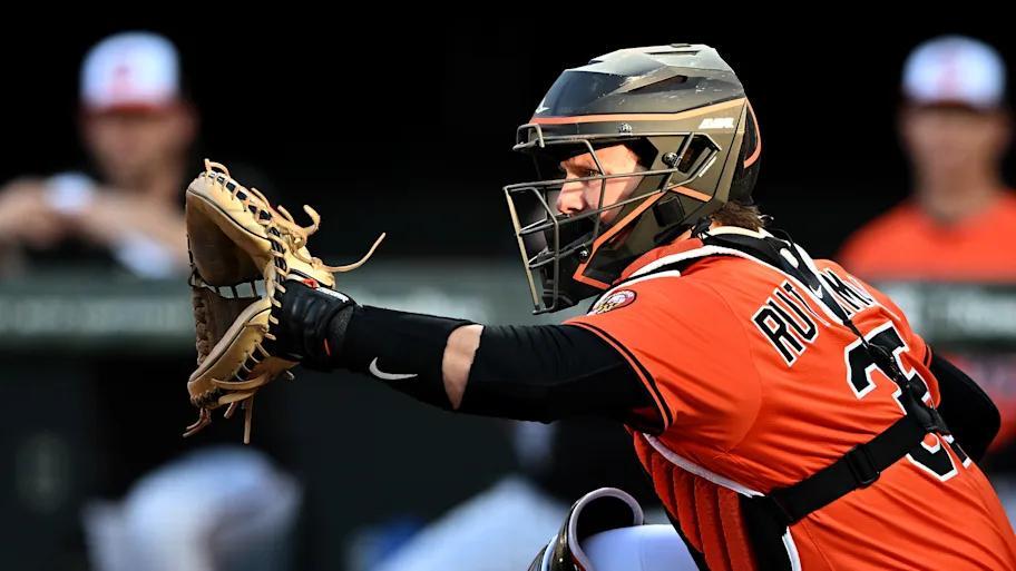 Why Phillies should stick with Realmuto