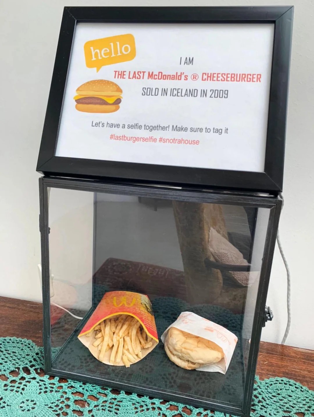 Iceland’s First McDonald’s Opened in 2007, Closed in 2009 — The Last Meal Still Looks the Same Today