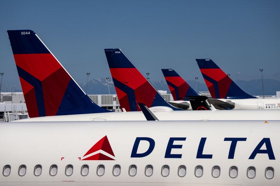 Delta’s Seat Upgrade: No More DIY Cushions!