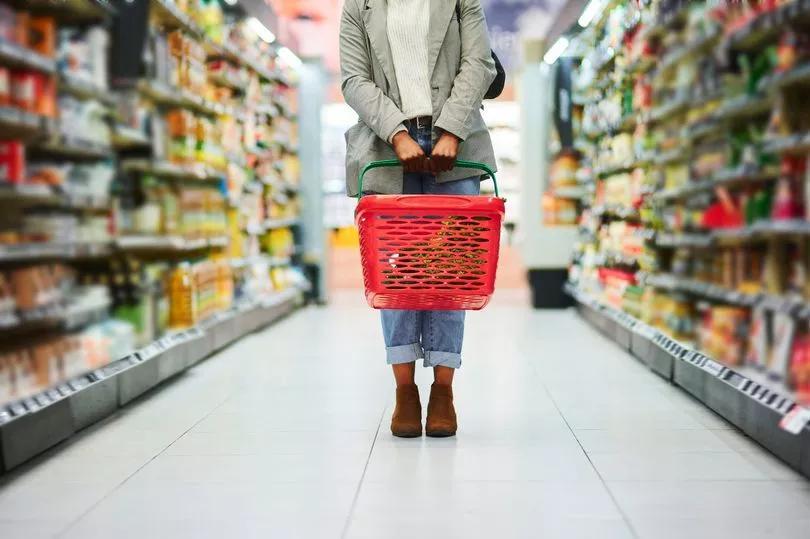 Massachusetts grocery prices drop !