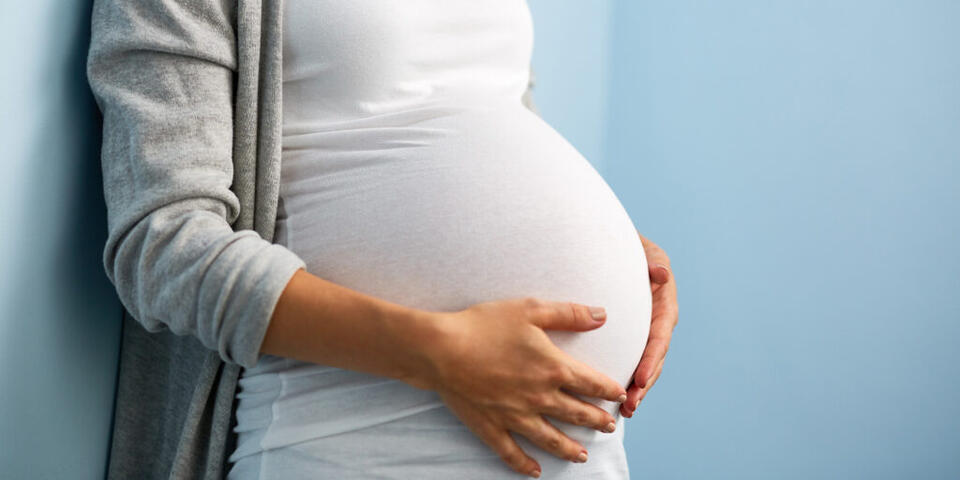 Pregnancy Pain Meds & Kids’ Brain Risks?