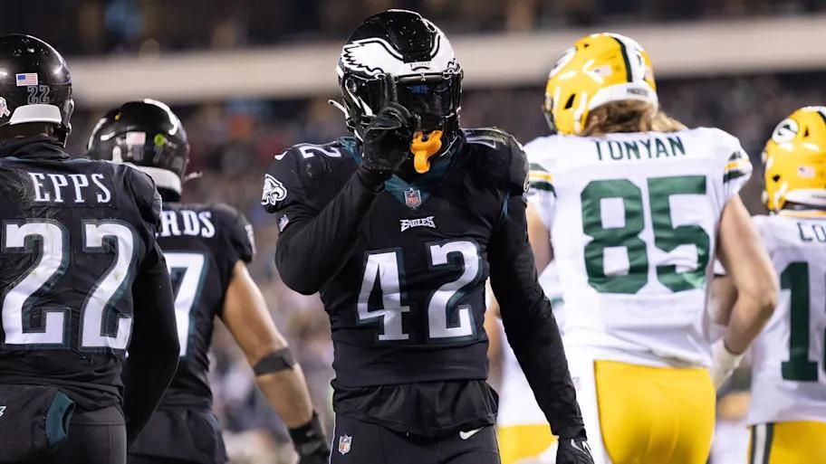 Ex-Eagle K’Von Wallace Cut by Giants—Rivalry Fallout?